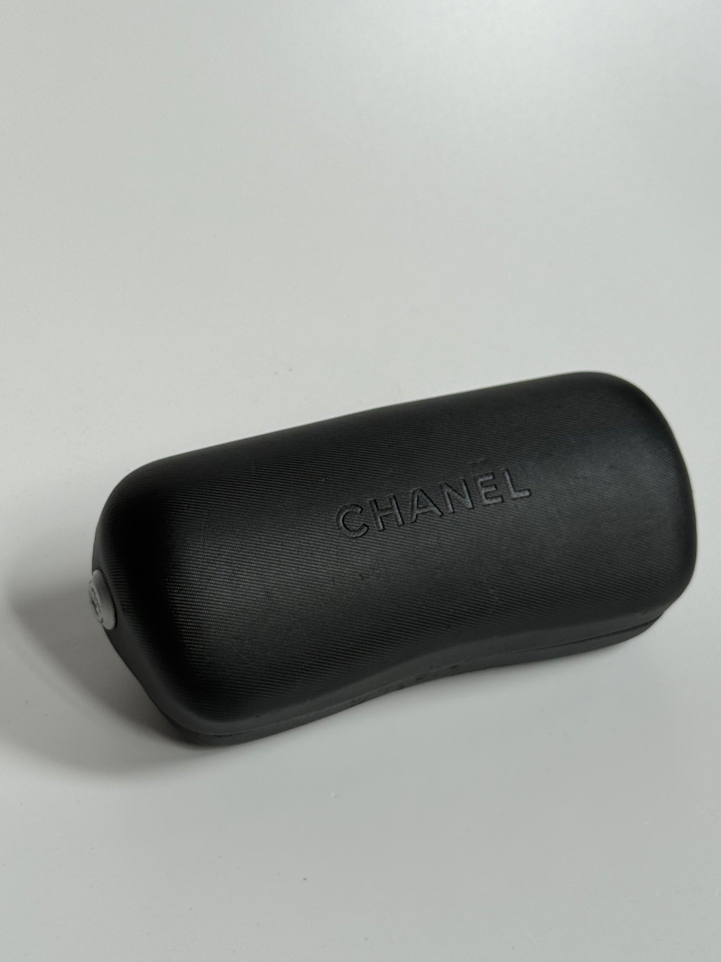 CHANEL Vintage Sunglasses – Cut-Out CC Logo