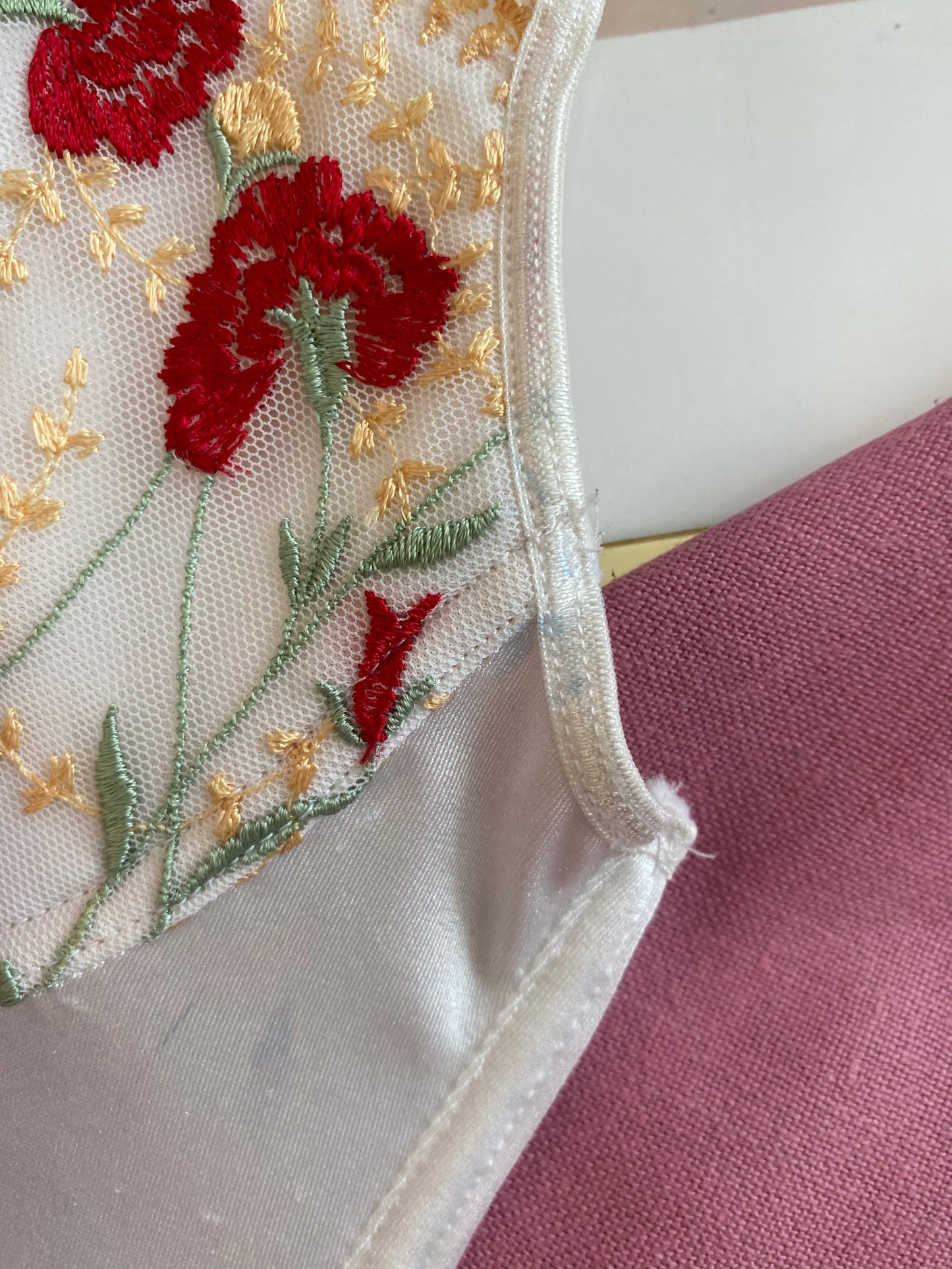 Vintage Korsett Weiß mit Blumen 85B