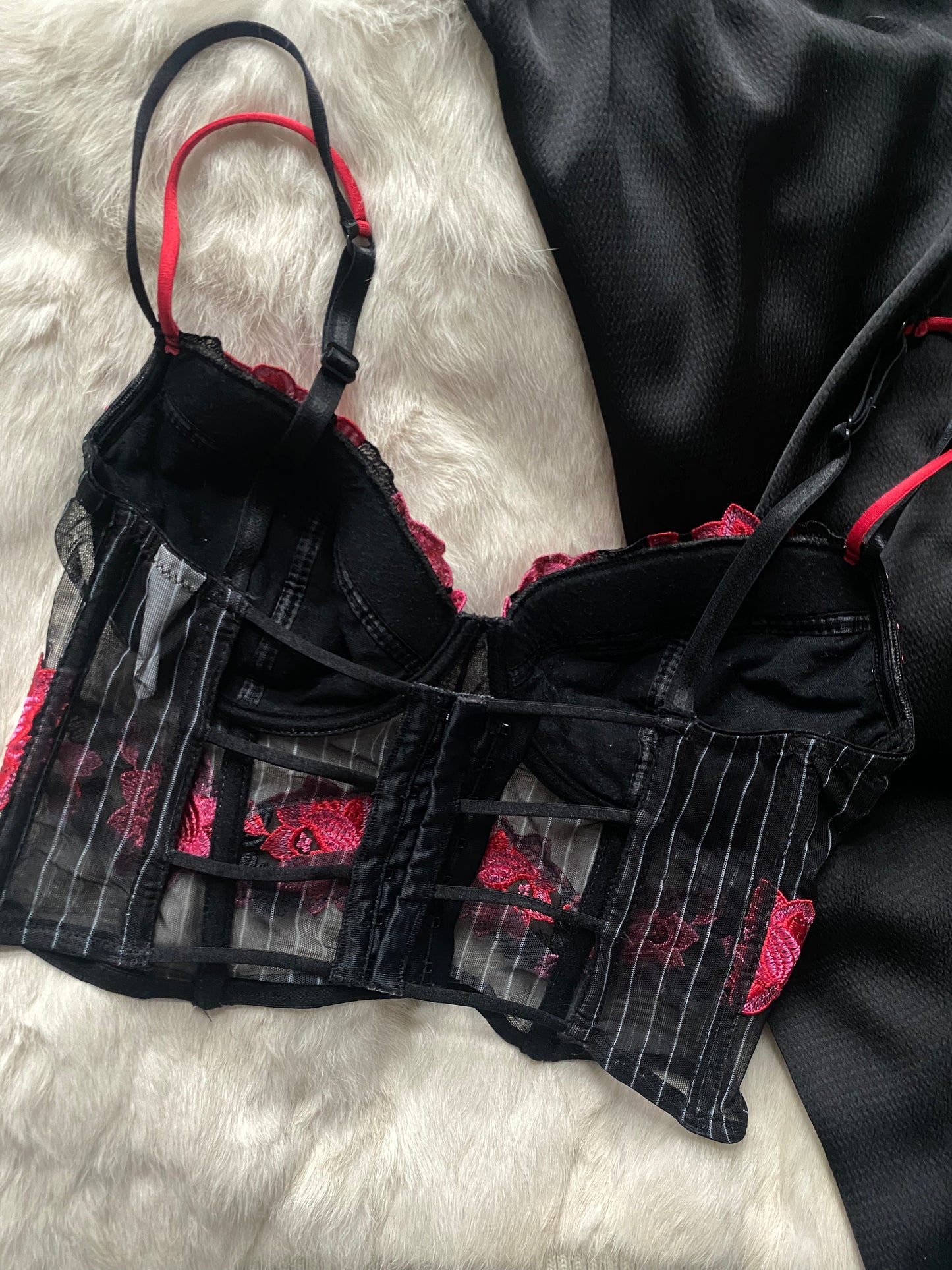 Vintage Korsett mit pinken Blumen und Nadelstreifen 75B
