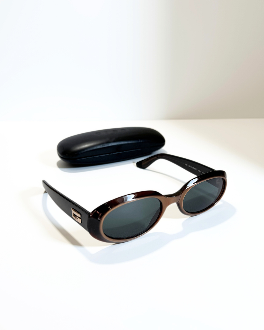 Vintage Gucci Oval Sunglasses Brown Gold G Logo GG2419