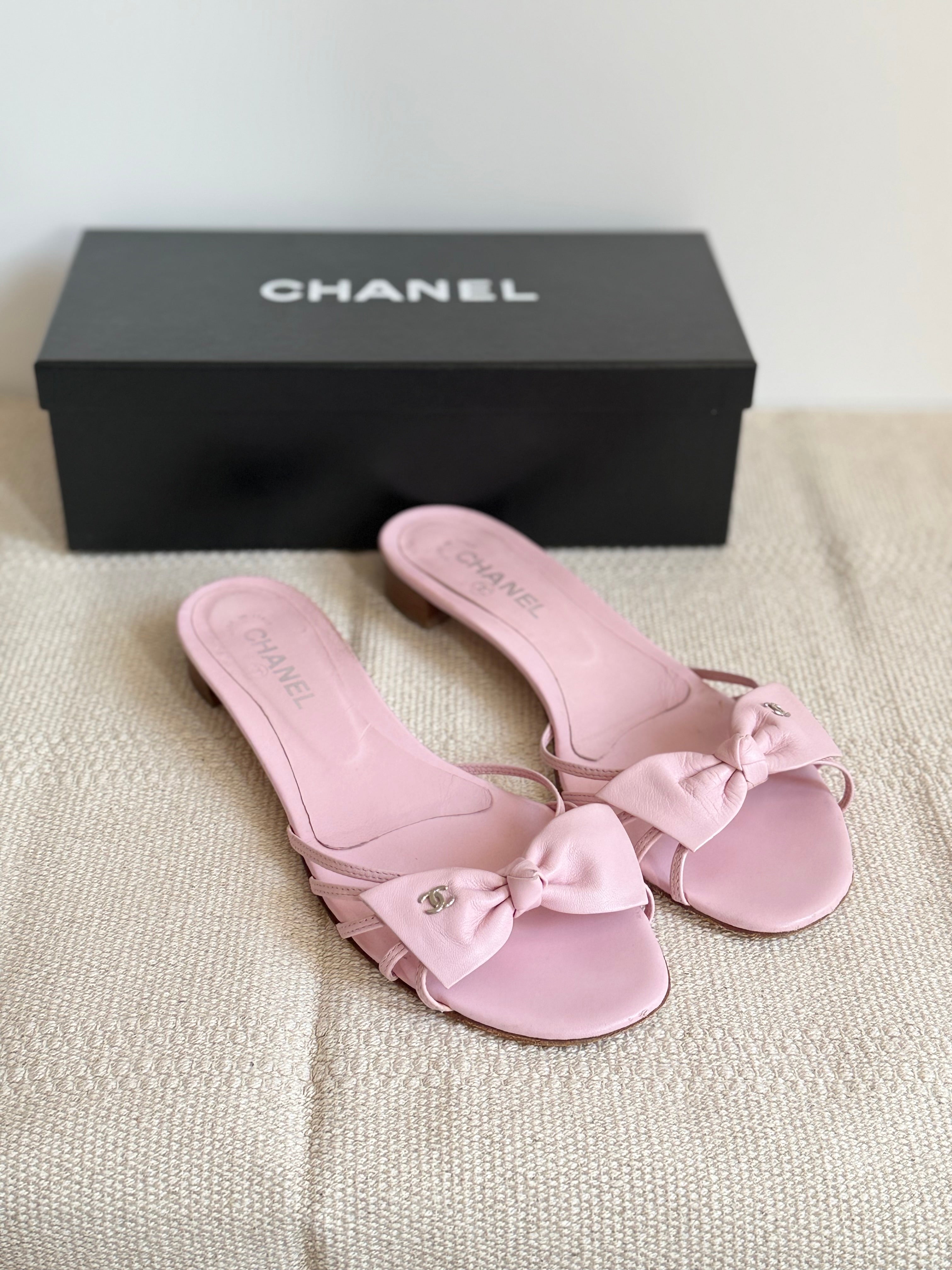 Chanel Sandals Pink Bow Size 40,5 – cleo select