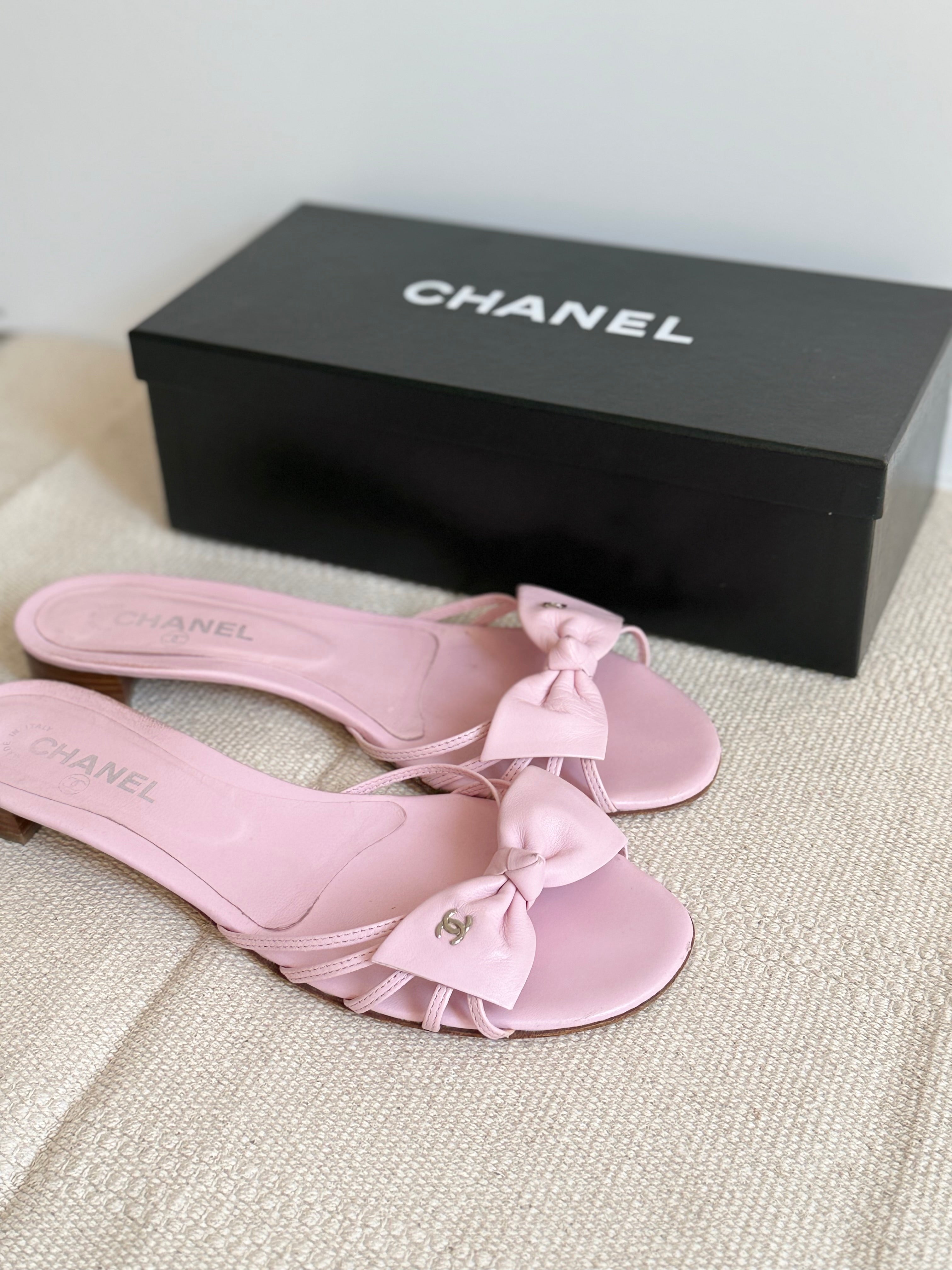 Chanel Sandals Pink Bow Size 40,5 – cleo select