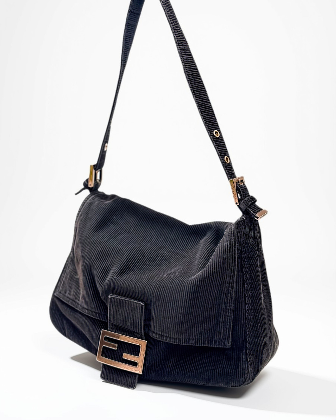 Fendi Mamma Baguette in dark brown corduroy