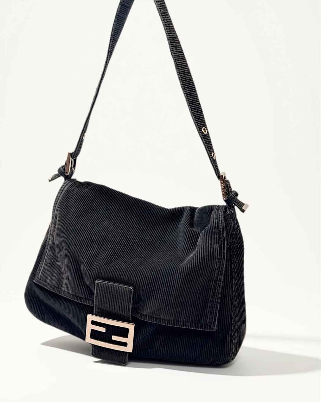 Fendi Mamma Baguette in dark brown corduroy