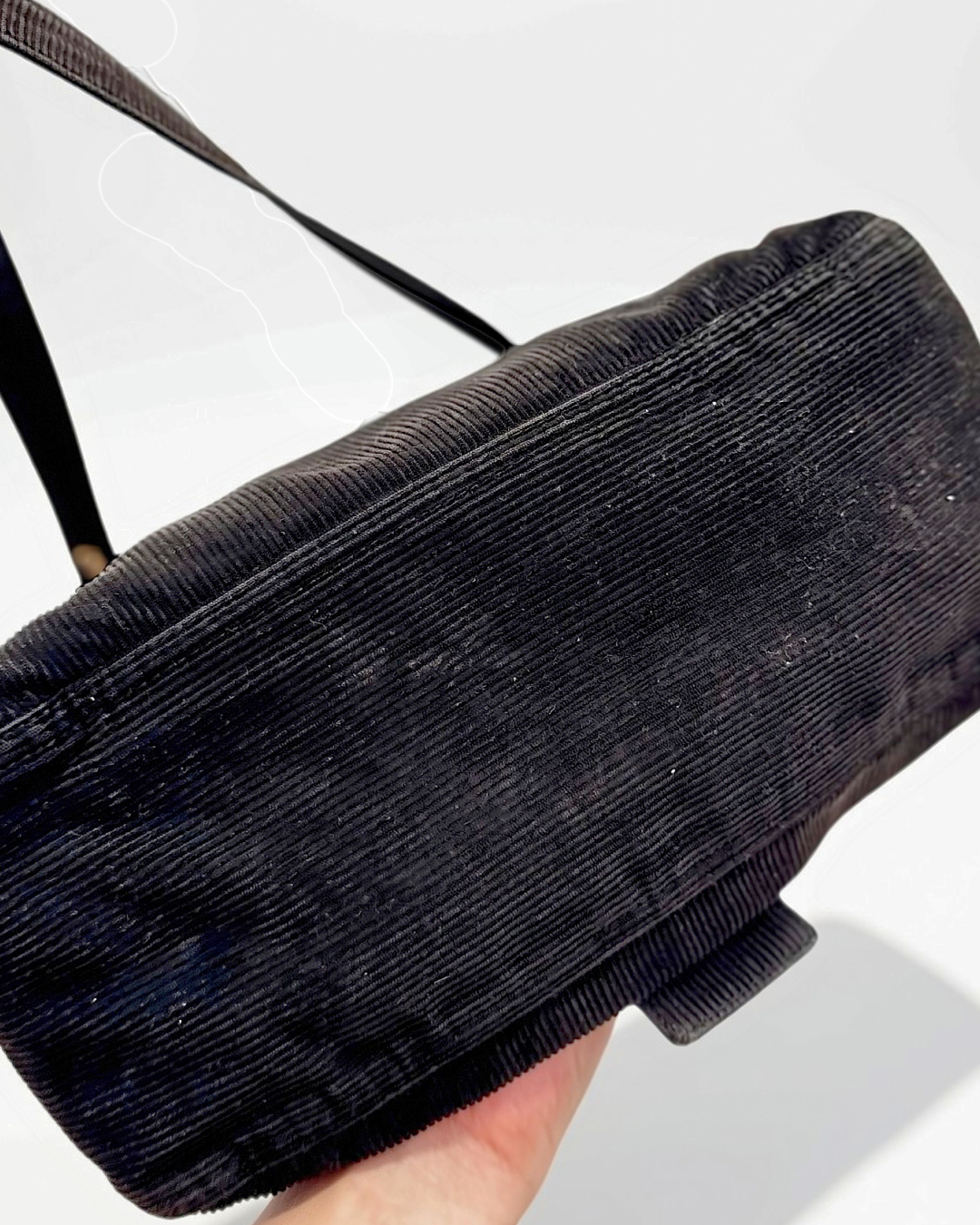 Fendi Mamma Baguette in dark brown corduroy