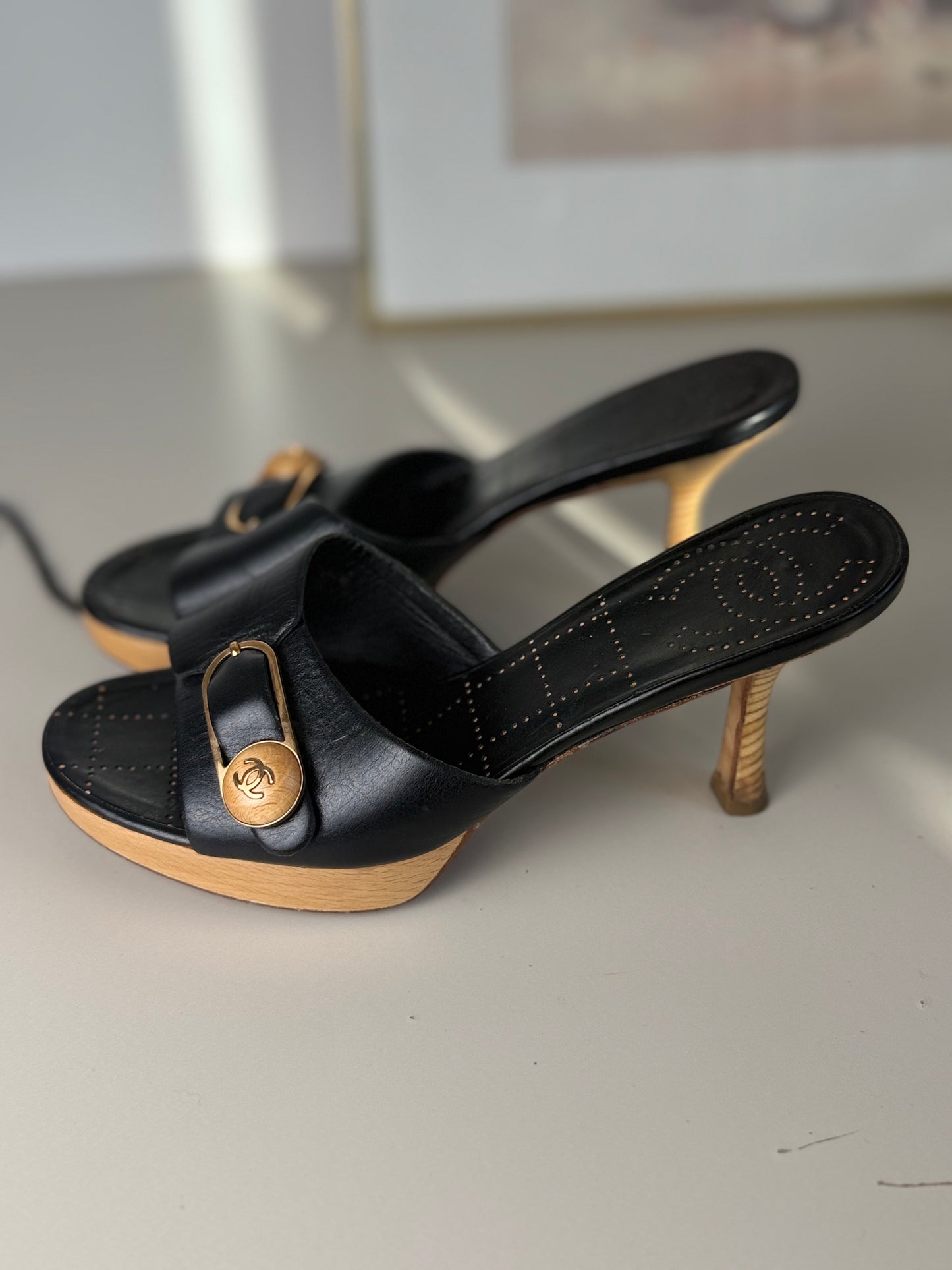 Chanel Vintage Wooden Heel Mules – Black Leather