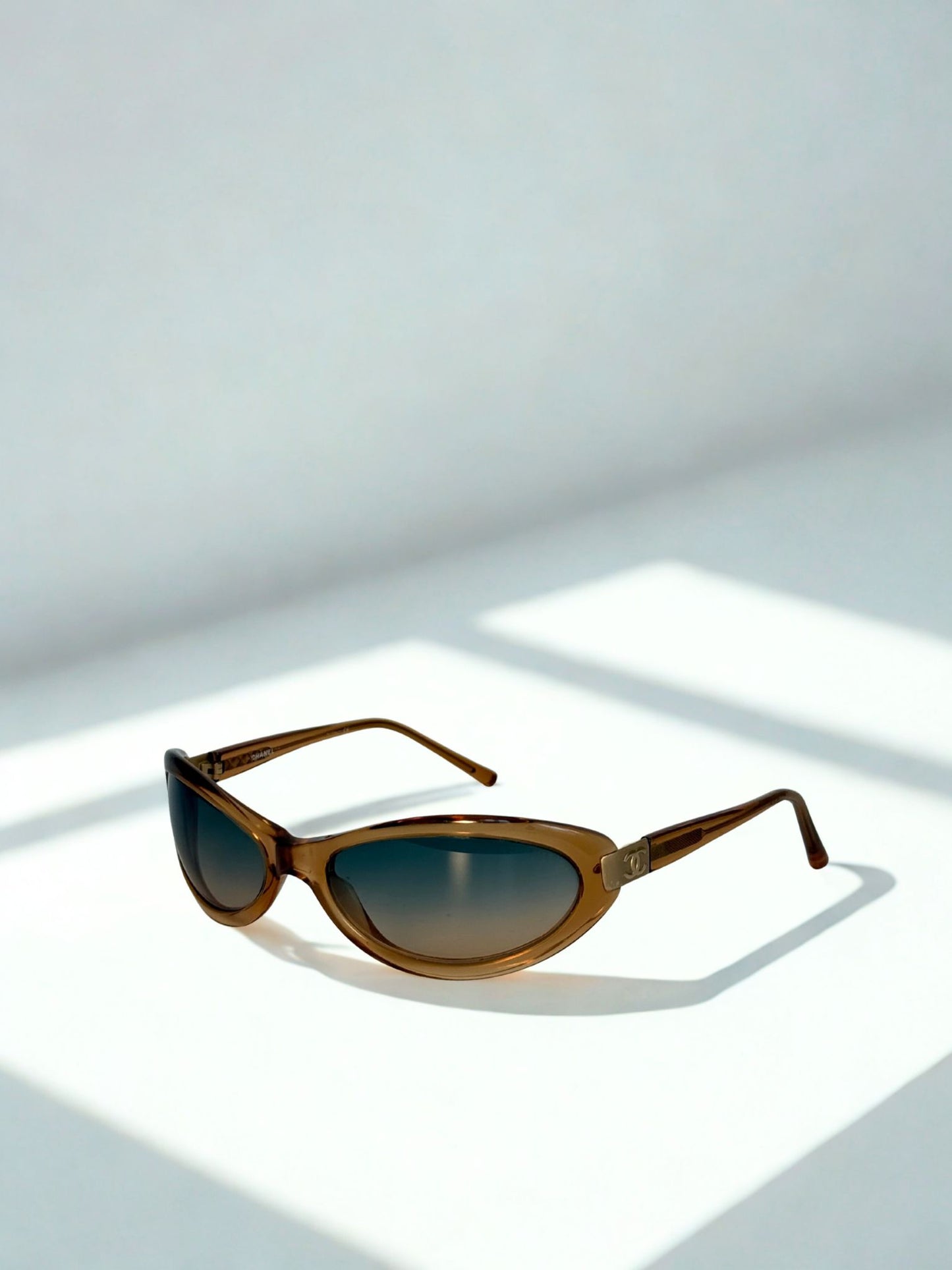 Chanel Sunglasses – Vintage Oval Frame