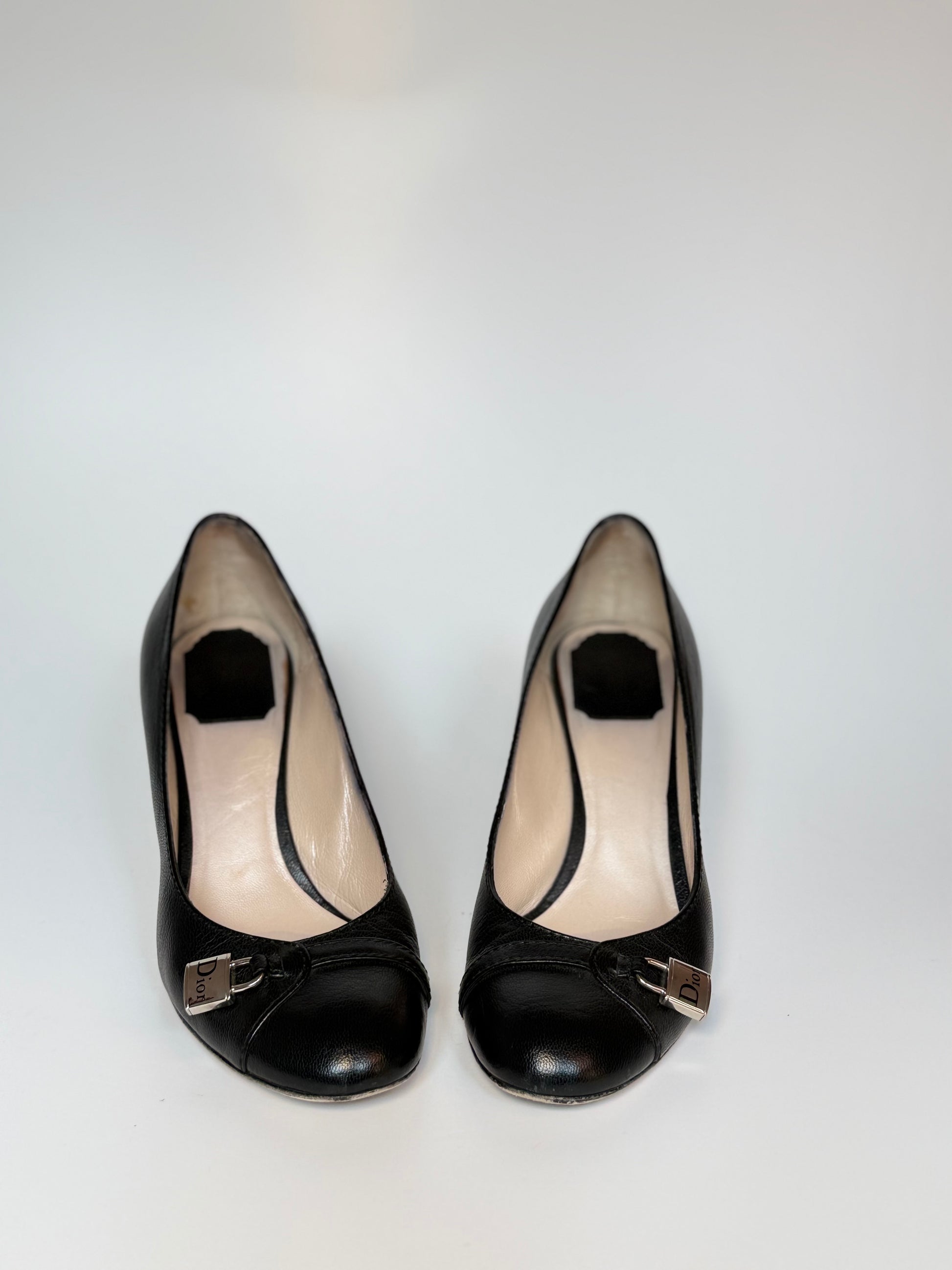 Dior padlock pumps in black leather – classic vintage high heels