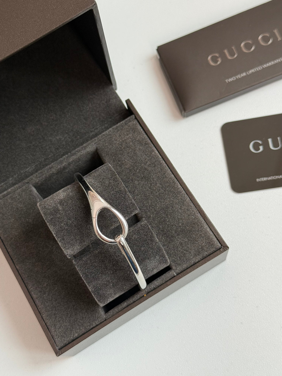 Vintage Gucci Horsebit Bangle Watch – Teardrop Design
