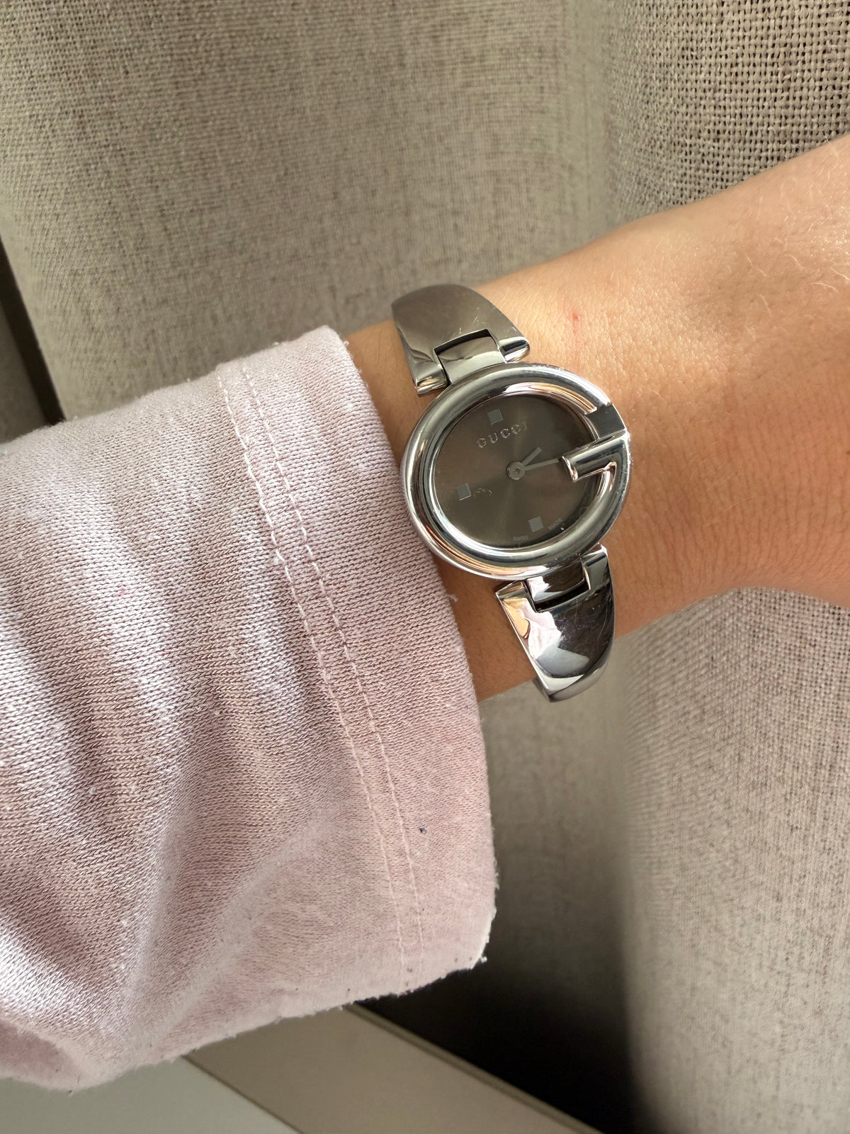 Gucci 134.5 Vintage Horsebit Bangle Watch Silver Swiss Made