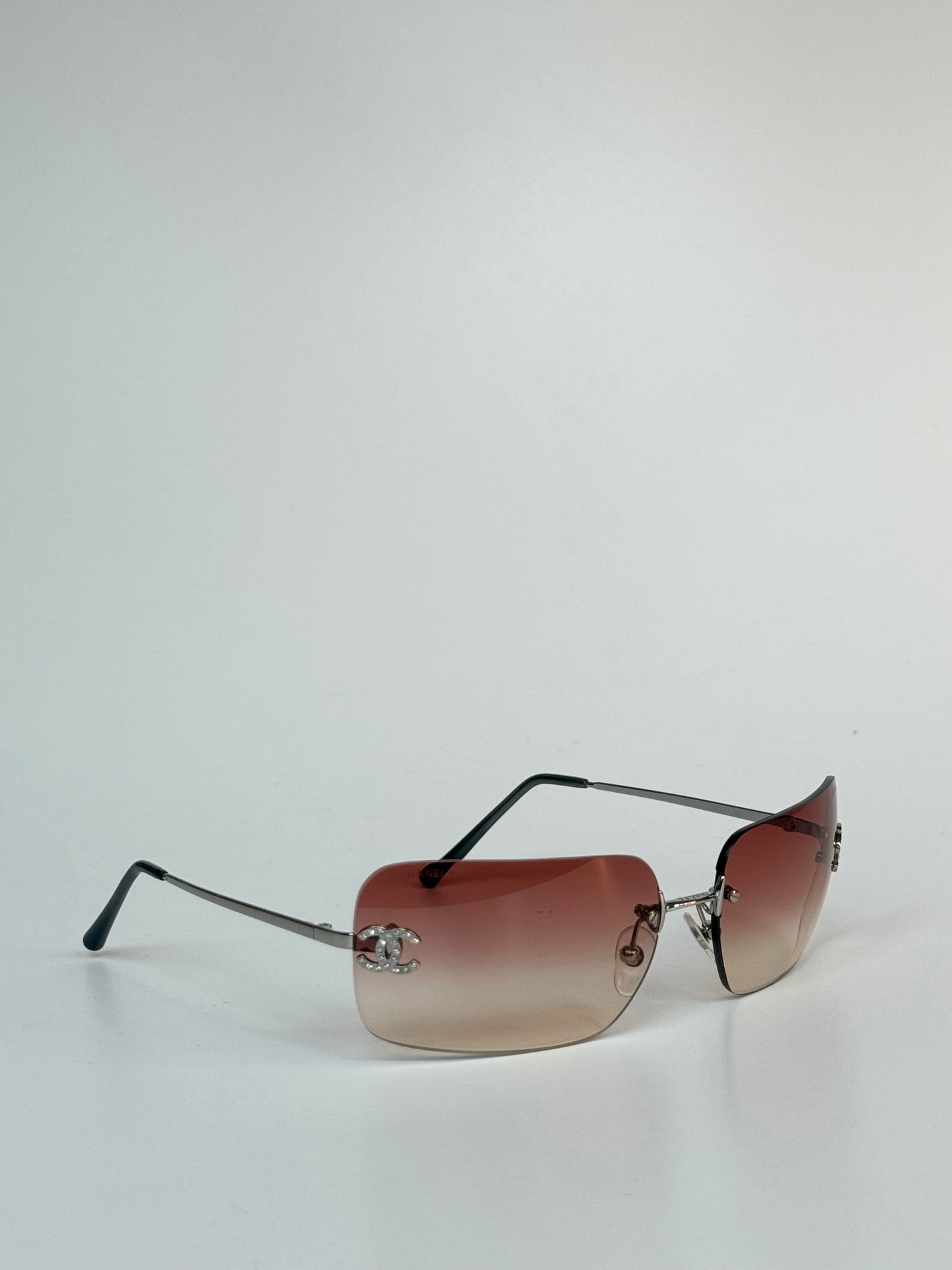 Pink apricot ombre gradient lenses on Chanel 4017D model