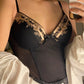 Korsett mit goldenen Details 80C