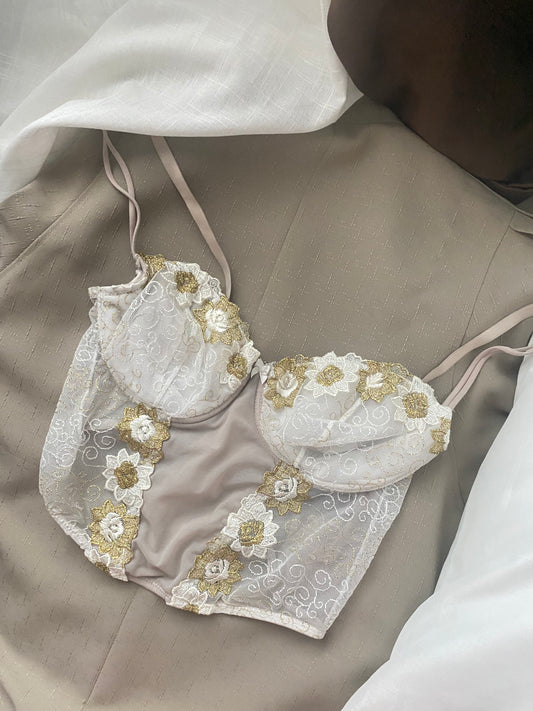 Korsett mit goldenen Blumen Details 85B