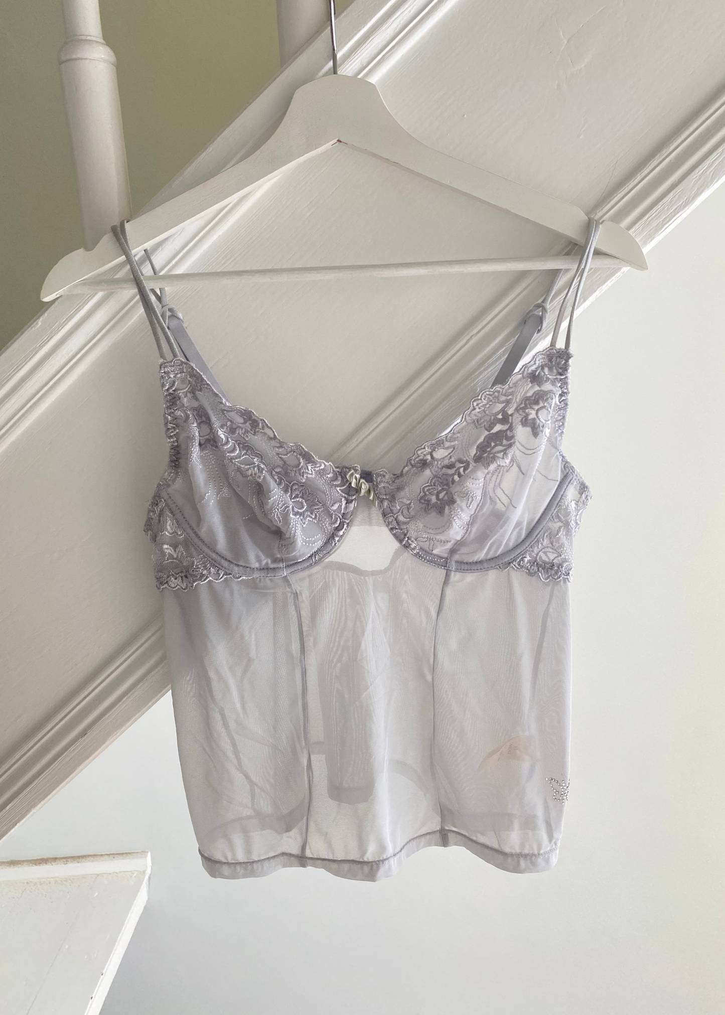 BH-Hemd grau transparent mit Stickerei (L-XL)