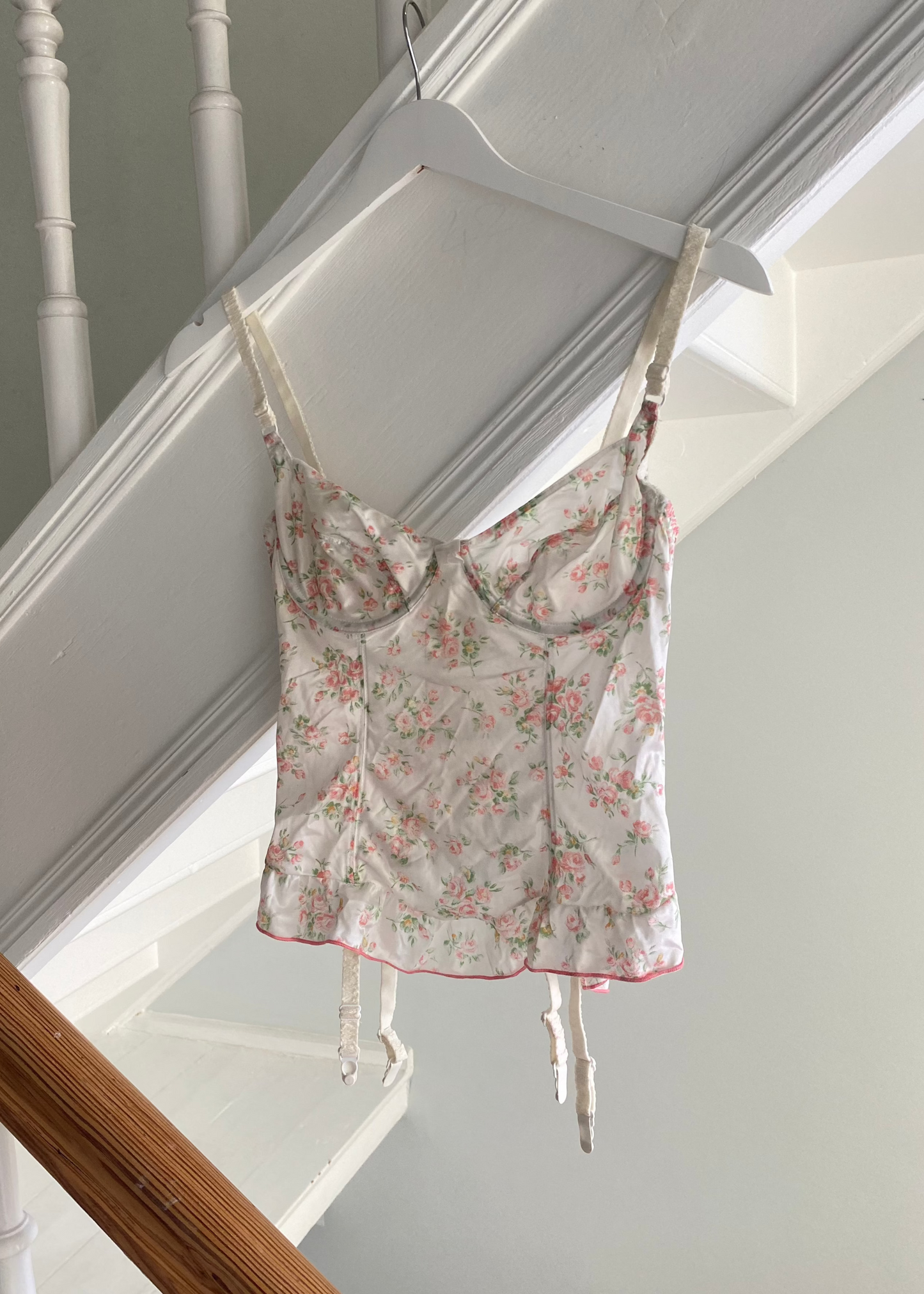 Vintage Korsett mit rosa Blümchen Print und Schößchen 80B
