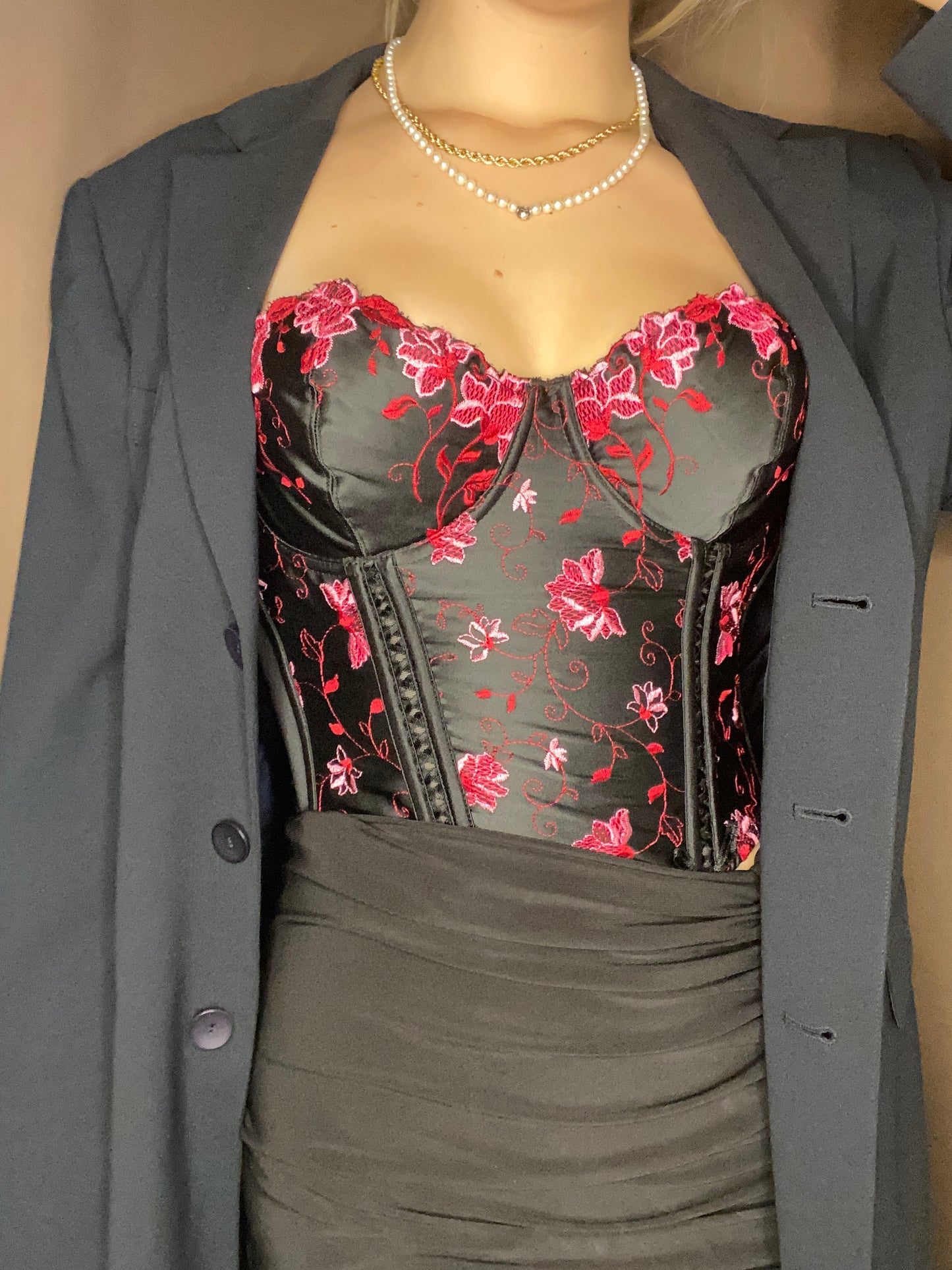 Vintage Korsett mit Blumen Stickerei 75B