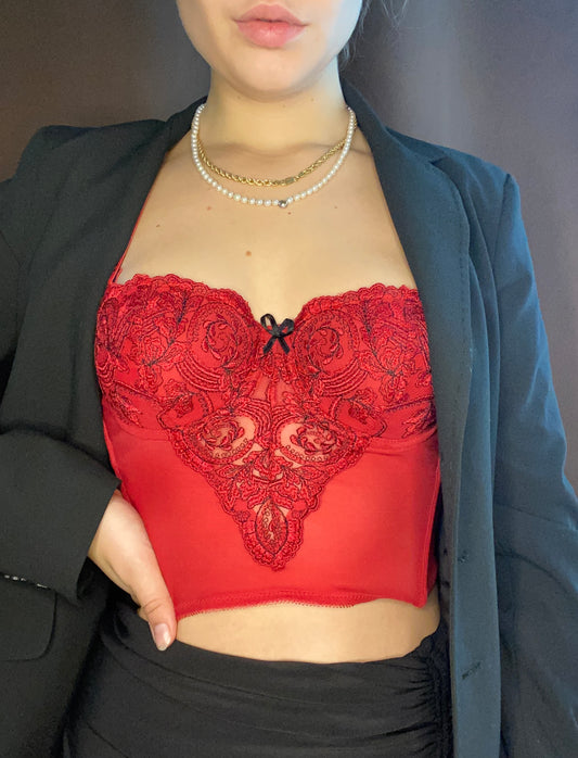 Rotes Korsett mit Stickerei 75-80A